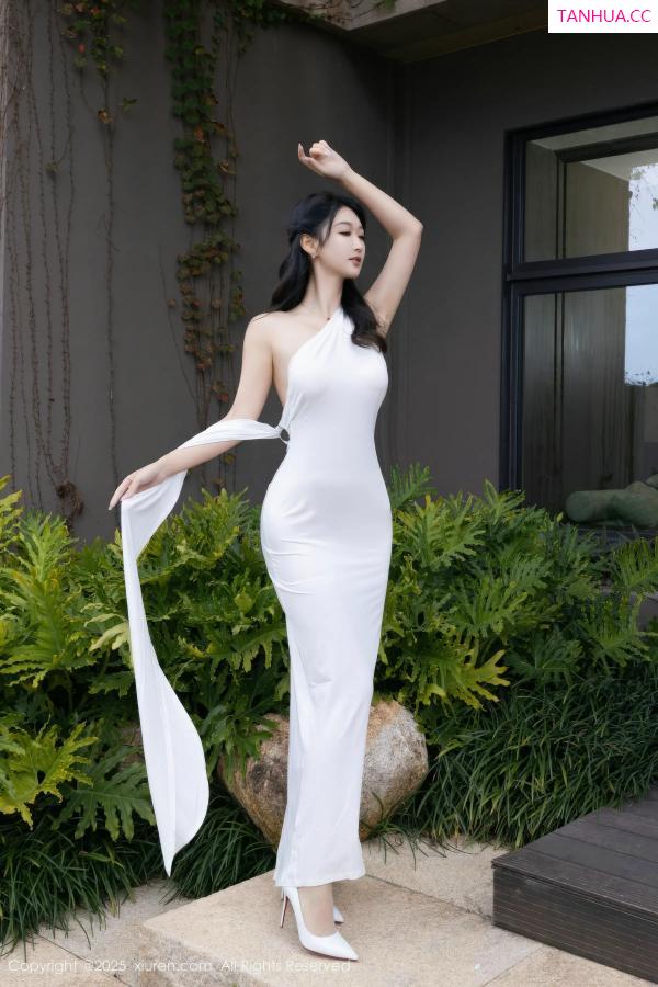 唐安琪  [XiuRen]高清写真图 2025.12.15 No.11109 唐安琪 无内肉丝第2张图片